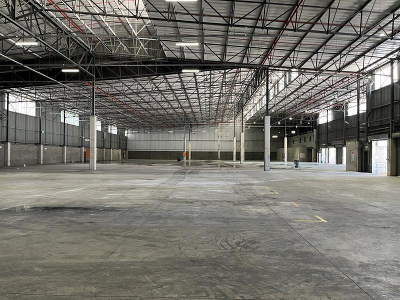 To Let Commercial Property for Rent in Montague Gardens Western Cape